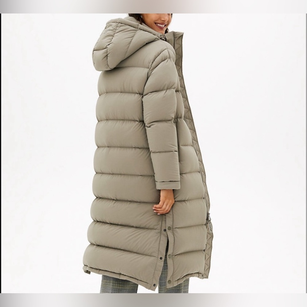 The Super PuffT™ Long Modern Taupe Small